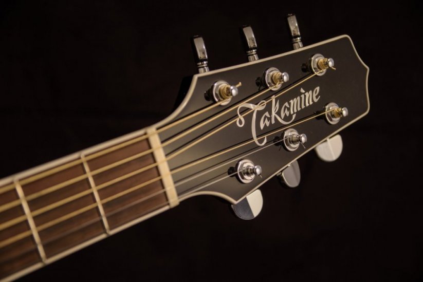 Takamine GN77KCE - Elektroakustická gitara